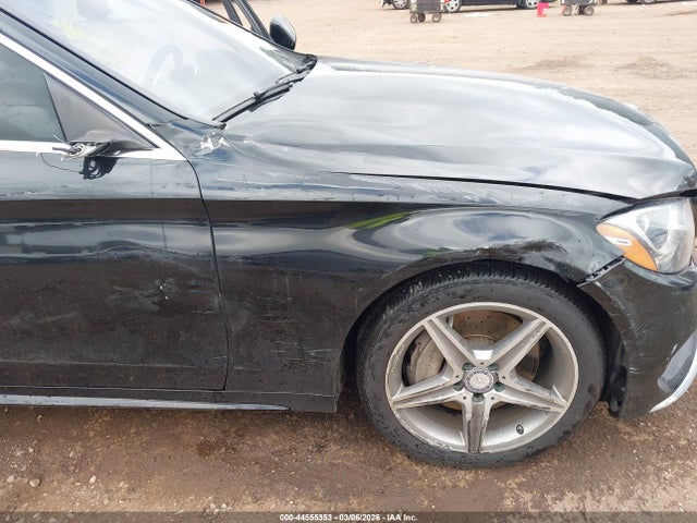 Продажа на аукционе авто 2015 Mercedes-benz C 300 Sport 4matic, vin: 55SWF4KB2FU029782, номер лота: 44555353