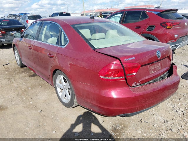 Продаж на аукціоні авто 2015 Volkswagen Passat 1.8t Limited Edition, vin: 1VWAT7A30FC121287, номер лоту: 44555357