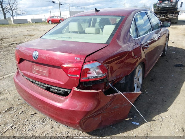 Продаж на аукціоні авто 2015 Volkswagen Passat 1.8t Limited Edition, vin: 1VWAT7A30FC121287, номер лоту: 44555357