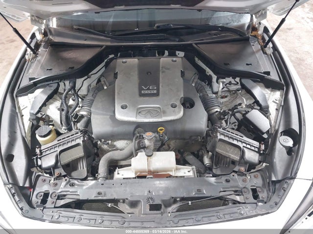 44555369 :رقم المزاد ، JN1BV7AR2FM401604 vin ، 2015 Infiniti Q50 Premium مزاد بيع