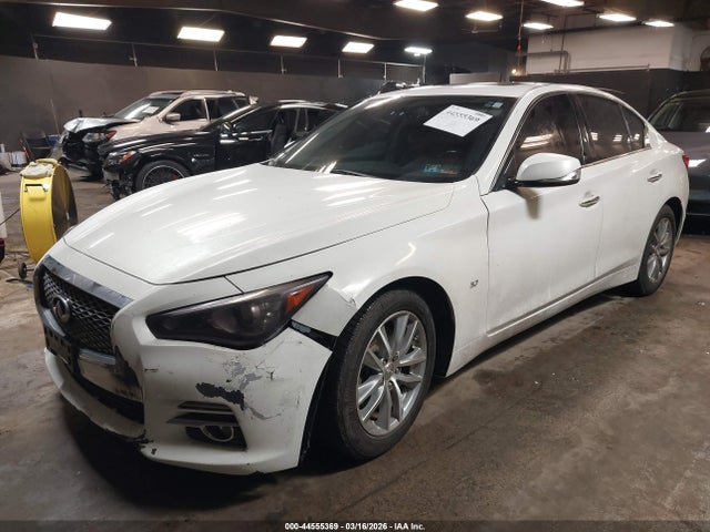 44555369 :رقم المزاد ، JN1BV7AR2FM401604 vin ، 2015 Infiniti Q50 Premium مزاد بيع