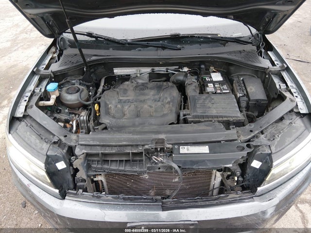 2018 Volkswagen Tiguan 2.0t Sel Premium მანქანა იყიდება აუქციონზე, vin: 3VV4B7AX6JM132423, აუქციონის ნომერი: 44555399