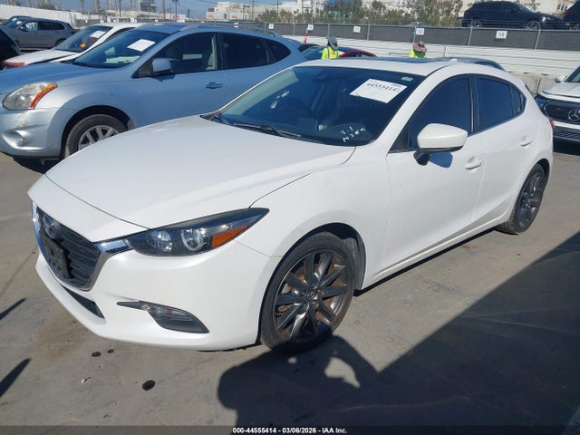 3MZBN1L39JM270409 Mazda Mazda3 Touring