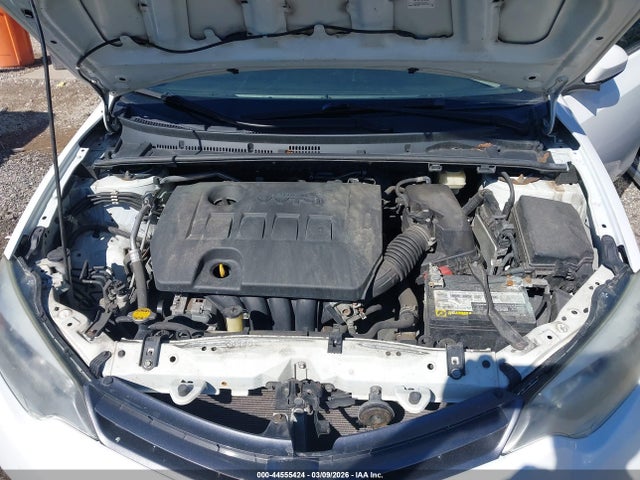 44555424 :رقم المزاد ، 2T1BURHE1FC333792 vin ، 2015 Toyota Corolla Le مزاد بيع