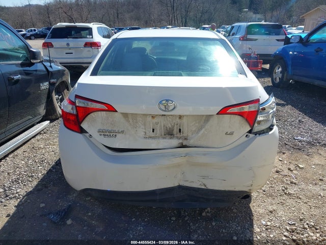 44555424 :رقم المزاد ، 2T1BURHE1FC333792 vin ، 2015 Toyota Corolla Le مزاد بيع