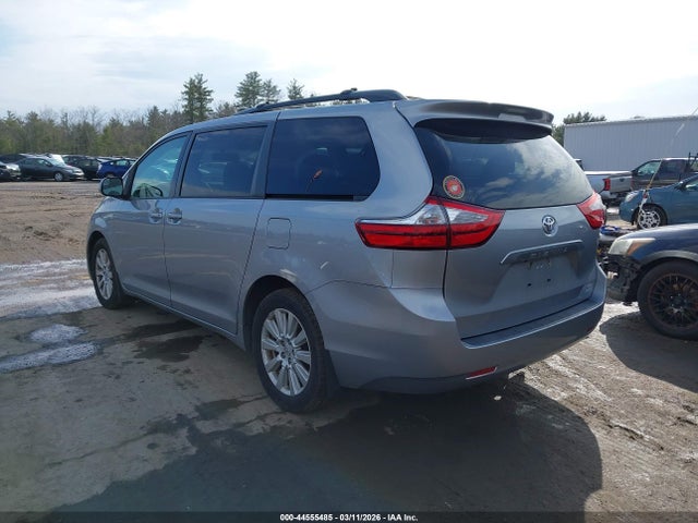 Toyota Sienna Le 7 Passenger 2017 5TDJZ3DC1HS156993 Image 3