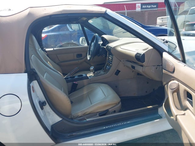 44555500 :رقم المزاد ، 4USCH3349YLF42677 vin ، 2000 Bmw Z3 2.8 مزاد بيع