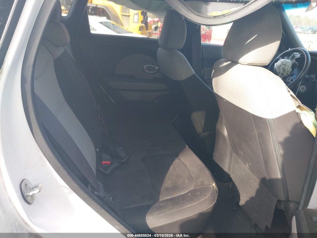 44555524 :رقم المزاد ، KNDJN2A20F7809080 vin ، 2015 Kia Soul مزاد بيع