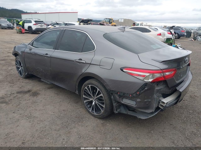 4T1B11HK3KU723978 Toyota CAMRY SE