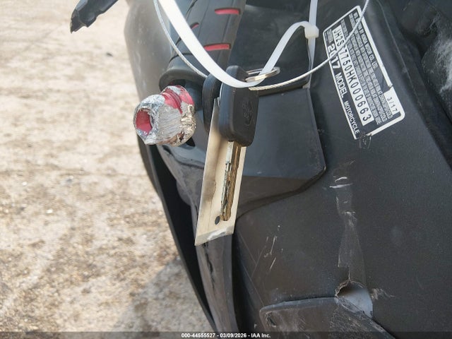 2017 HONDA CBR1000 JH2SC7750HK000663 Photo 10