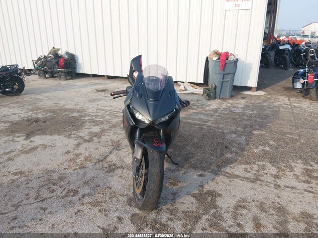 2017 HONDA CBR1000 JH2SC7750HK000663 Photo 4