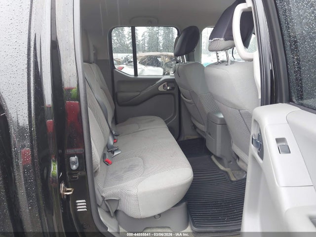 1N6AD0ER6FN763911 Nissan Frontier Sv