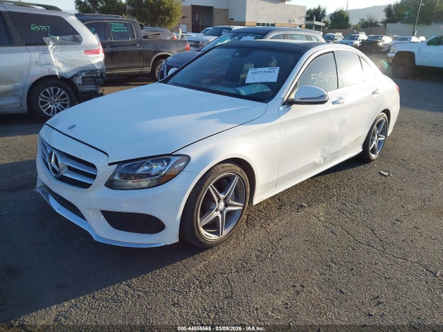 55SWF4JB7GU150911 Mercedes-Benz C 300 Sport
