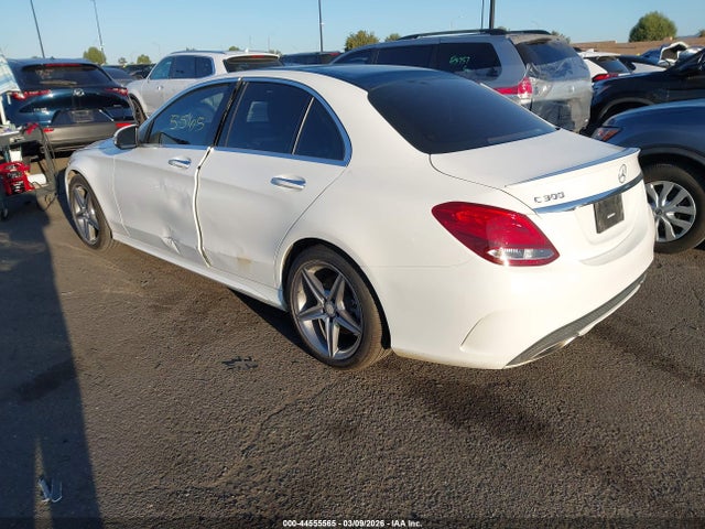 55SWF4JB7GU150911 Mercedes-Benz C 300 Sport