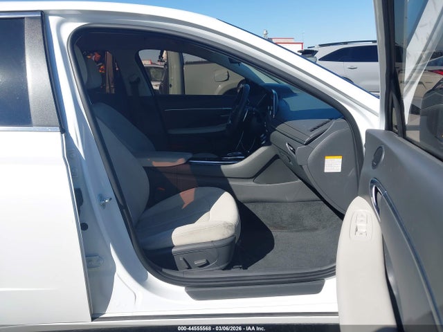 KMHL34JJ0MA027875 Hyundai SONATA SEL