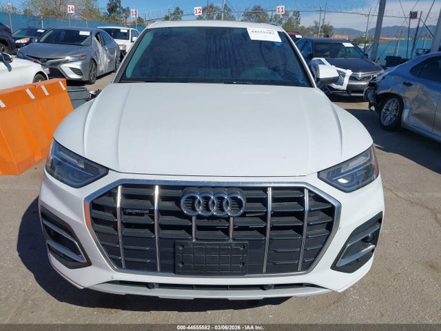 WA1ABAFY4R2144826 Audi Q5 Premium 40 Tfsi Quattro S Tronic