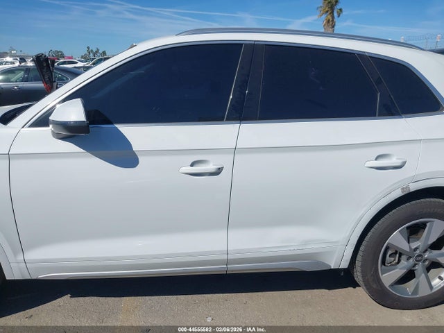 WA1ABAFY4R2144826 Audi Q5 Premium 40 Tfsi Quattro S Tronic