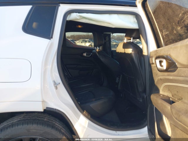 44555626 :رقم المزاد ، 3C4NJDCN0PT509245 vin ، 2023 Jeep Compass High Altitude 4x4 مزاد بيع