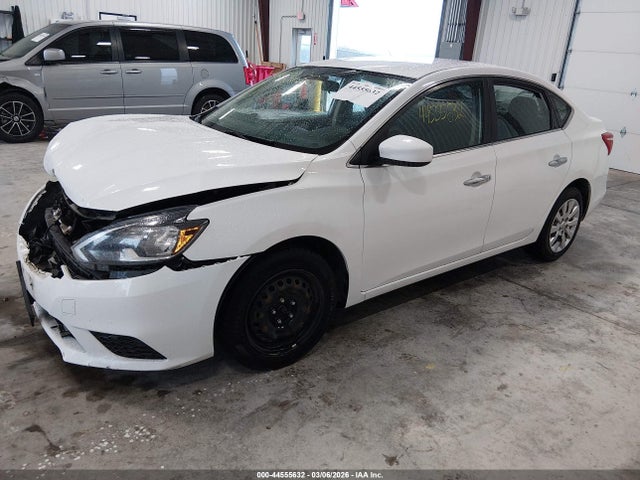 44555632 :رقم المزاد ، 3N1AB7AP8KY357618 vin ، 2019 Nissan Sentra S مزاد بيع