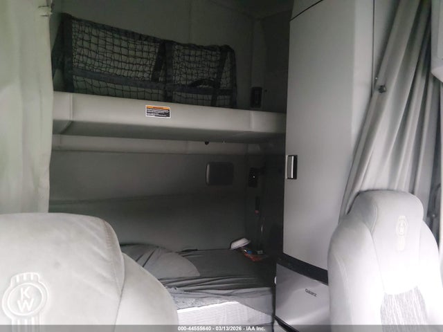 Aukcja sprzedaży 2021 Kenworth T680, vin: 1XKYDP9X2MJ401778, numer aukcji: 44555640