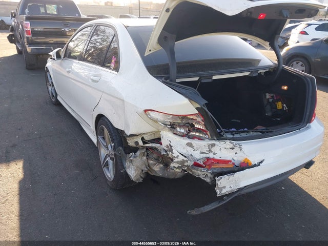 Aukcja sprzedaży 2011 Mercedes-benz C 300 Luxury/sport, vin: WDDGF5EB6BR147271, numer aukcji: 44555653