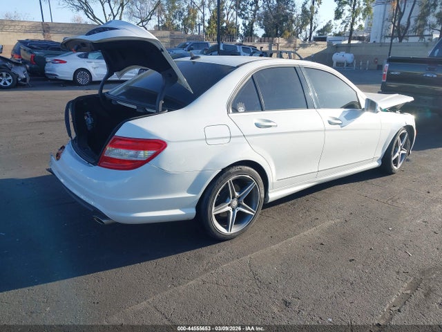 Aukcja sprzedaży 2011 Mercedes-benz C 300 Luxury/sport, vin: WDDGF5EB6BR147271, numer aukcji: 44555653