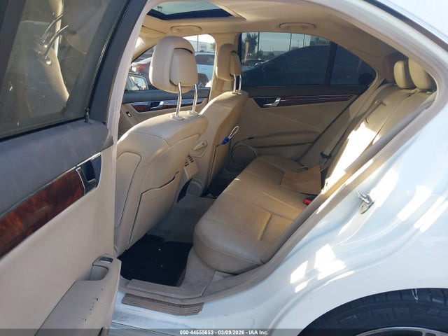 Aukcja sprzedaży 2011 Mercedes-benz C 300 Luxury/sport, vin: WDDGF5EB6BR147271, numer aukcji: 44555653