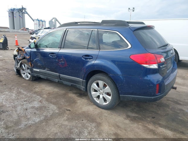 2010 SUBARU OUTBACK 4S4BRBKC0A3336776 Photo 2