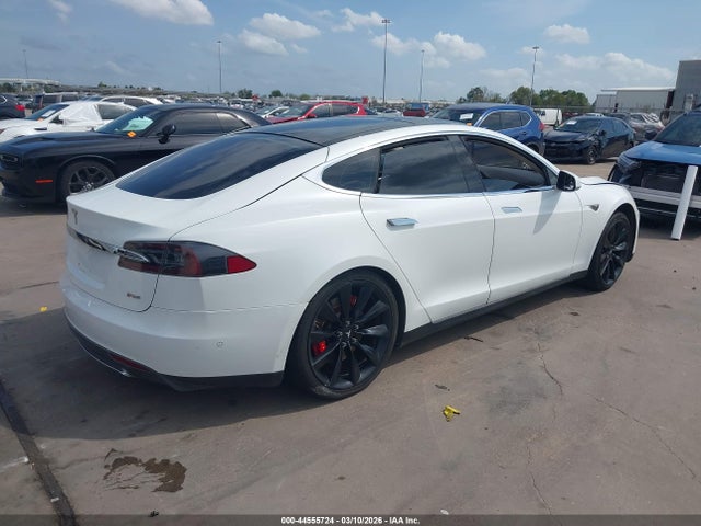 Aukcja sprzedaży 2013 Tesla Model S Performance, vin: 5YJSA1CP5DFP06439, numer aukcji: 44555724