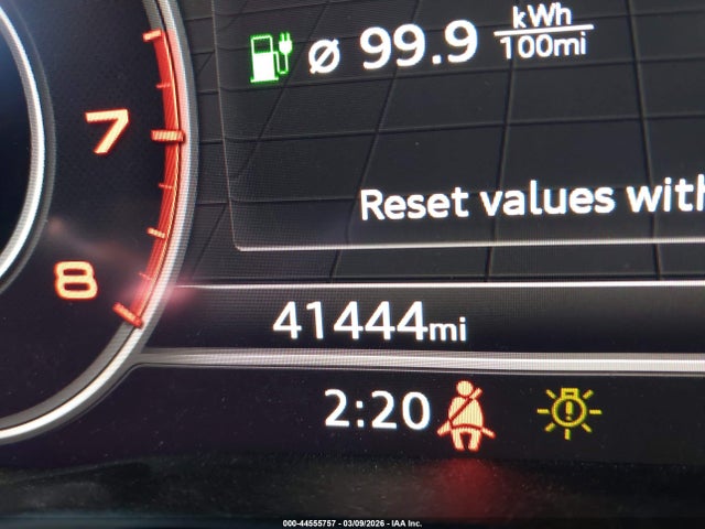 44555757 :رقم المزاد ، WAUTPBFF9JA098504 vin ، 2018 Audi A3 E-tron 1.4t Premium/1.4t Tech Premium مزاد بيع