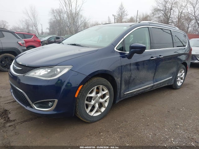 Продаж на аукціоні авто 2018 Chrysler Pacifica Touring L Plus, vin: 2C4RC1EG5JR292164, номер лоту: 44555759