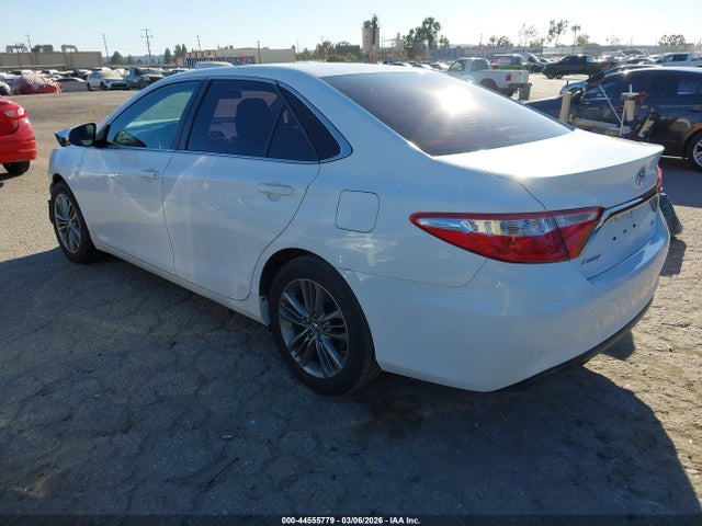 4T1BF1FKXHU759518 Toyota CAMRY SE