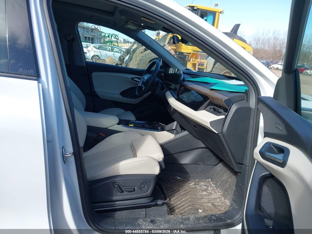 Aukcja sprzedaży 2025 Audi Q6 E-tron Premium Plus Quattro, vin: WA124BGF5SA009111, numer aukcji: 44555784