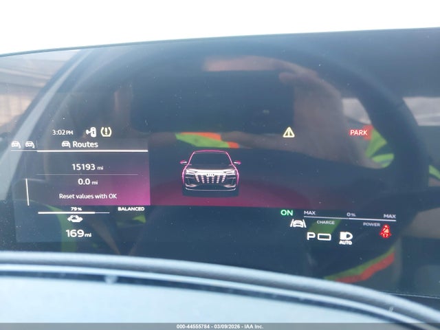 Aukcja sprzedaży 2025 Audi Q6 E-tron Premium Plus Quattro, vin: WA124BGF5SA009111, numer aukcji: 44555784