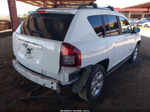 Jeep Compass Sport 2014 1C4NJCBA0ED602424 Image 4