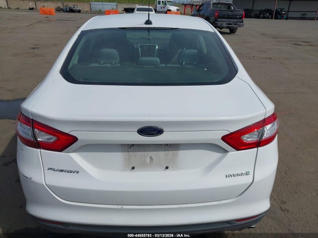 Ford Fusion Hybrid S 2014 3FA6P0UUXER368900 Image 16