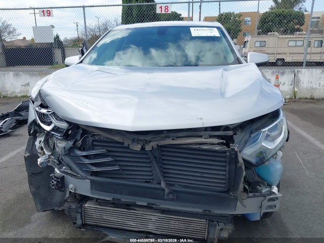 Chevrolet EQUINOX LT 2019 2GNAXKEV7K6187027 Image 13