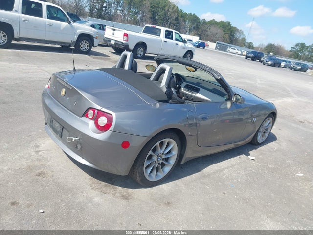 2005 BMW Z4 4USBT33585LS54063 Photo 3
