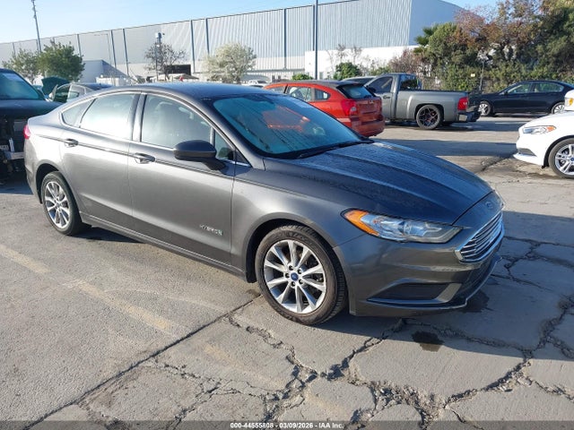 Ford Fusion Hybrid Se 2017 3FA6P0LU7HR374773 zdjęcie główne