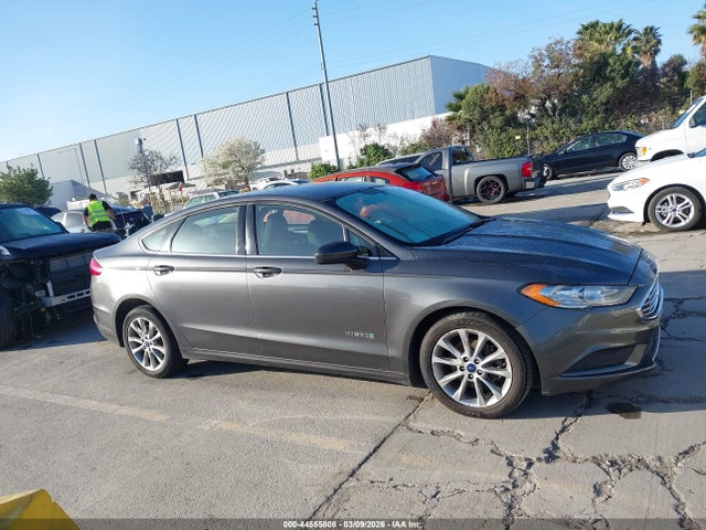 Ford Fusion Hybrid Se 2017 3FA6P0LU7HR374773 Image 13