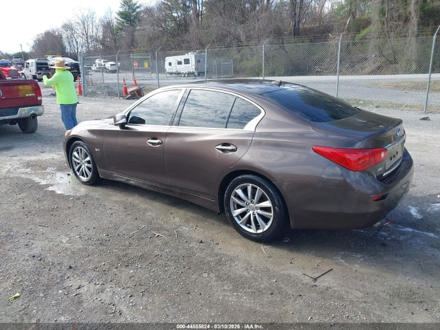 2017 Infiniti Q50 3.0t Premium მანქანა იყიდება აუქციონზე, vin: JN1EV7AR1HM833049, აუქციონის ნომერი: 44555824