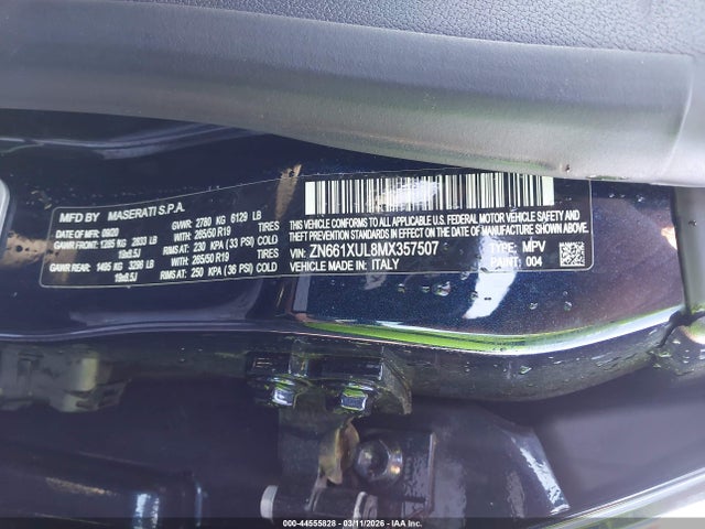 2021 MASERATI LEVANTE ZN661XUL8MX357507 Photo 8