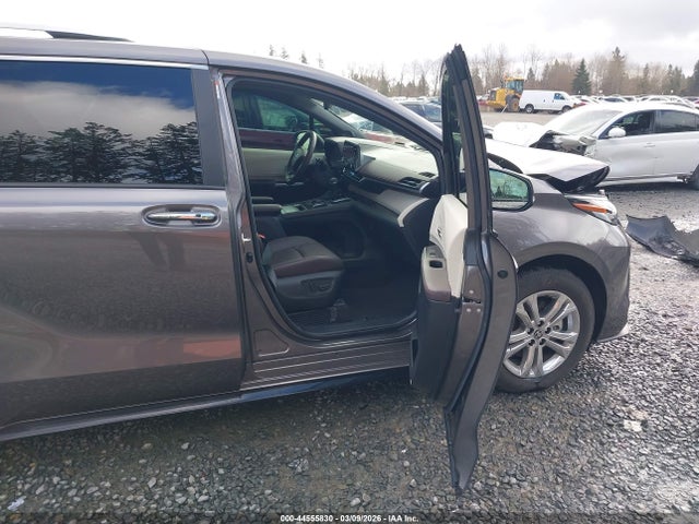 2024 TOYOTA SIENNA 5TDESKFC0RS143358 Photo 4