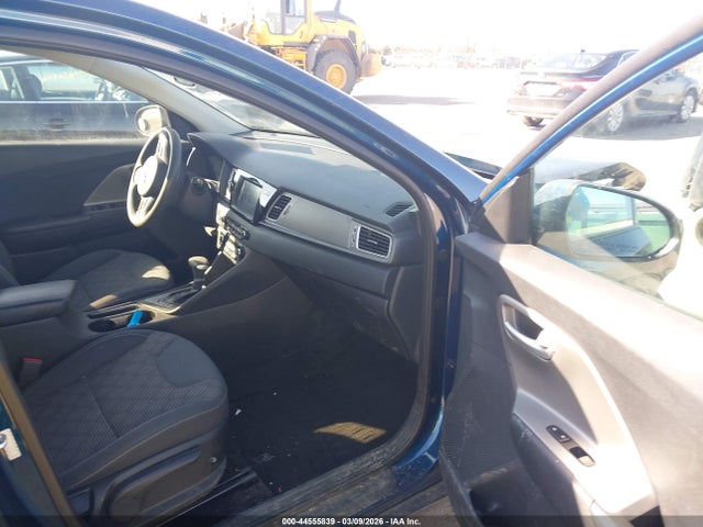 2017 KIA NIRO KNDCB3LC5H5062667 Photo 4