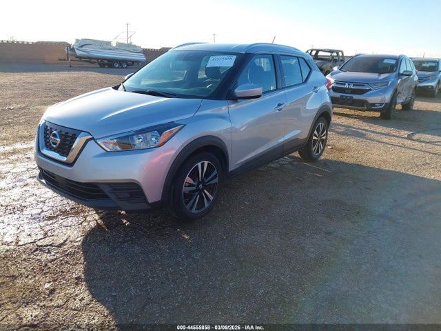 Nissan Kicks Sv Xtronic Cvt 2020 3N1CP5CV7LL520297 Image 2