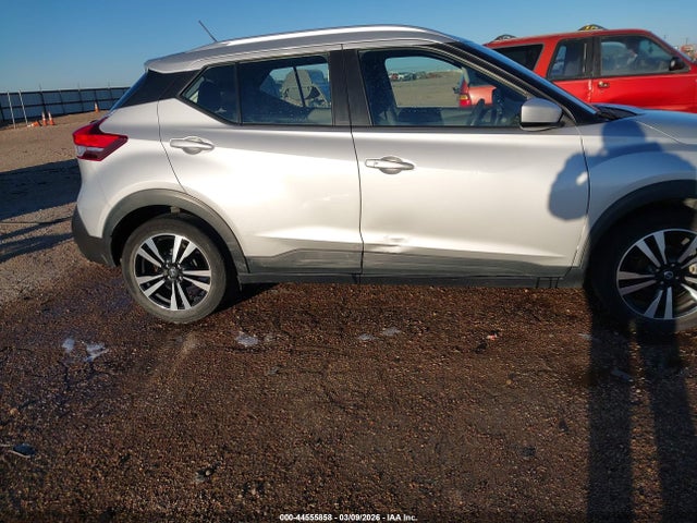 Nissan Kicks Sv Xtronic Cvt 2020 3N1CP5CV7LL520297 Image 6