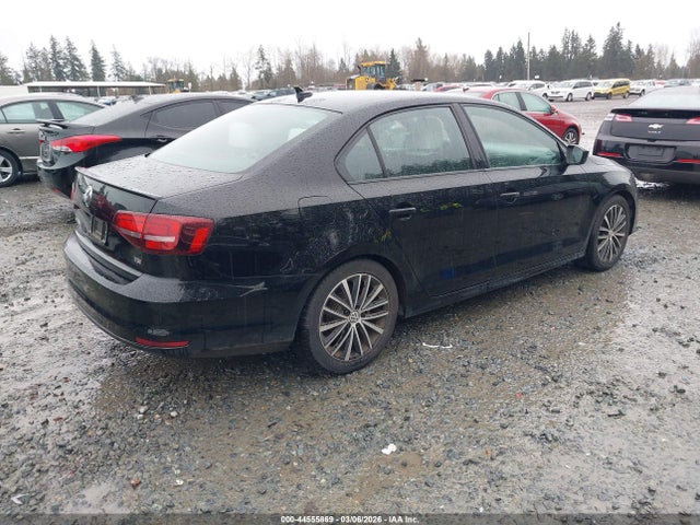 3VWD17AJ7GM233635 Volkswagen Jetta 1.8t Sport