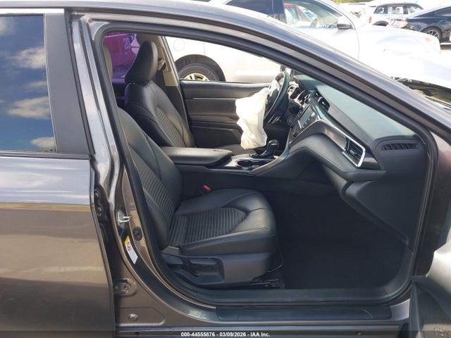 Toyota CAMRY SE 2018 4T1B11HK2JU645076 Image 5