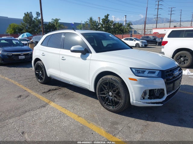 2020 AUDI Q5 WA1CNAFY1L2029043 Photo 0
