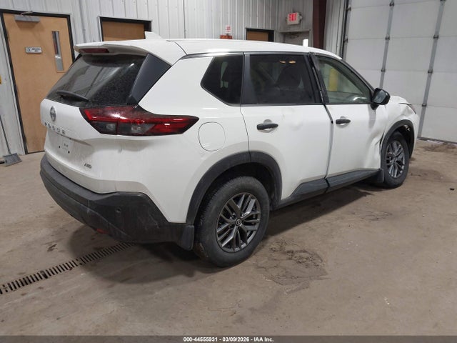 JN8AT3AB5MW210758 Nissan Rogue S Intelligent Awd